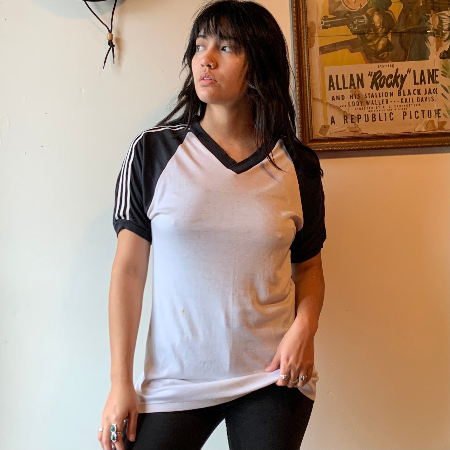 Vtg. Blank Black & White Athletic V Neck Shirt (S/M)