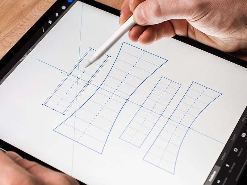 Align grids to central line