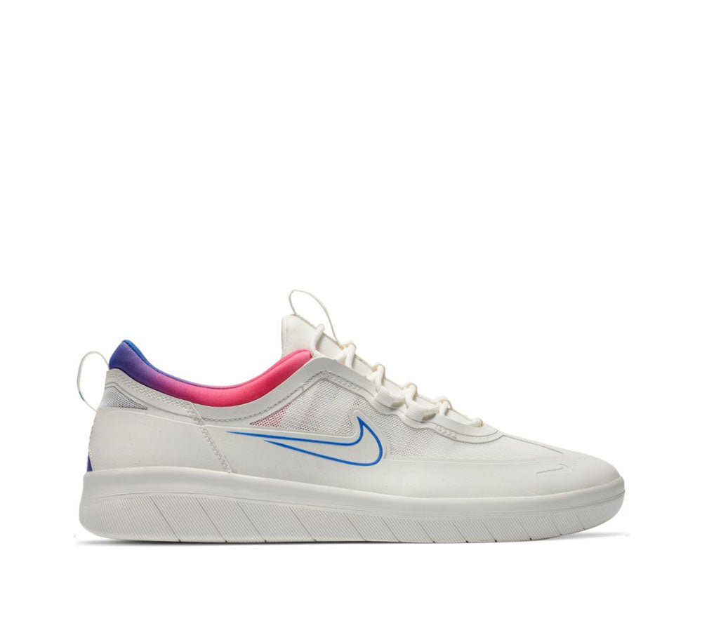 nike sb nyjah free 2 summit white pink blast racer blue