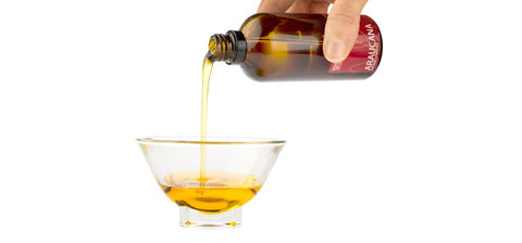 What is in Rosehip Oil
