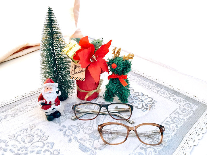Amazing Christmas gifts for glasses wearers | Umizato Sofia Cappuccino and Antalya Topaz