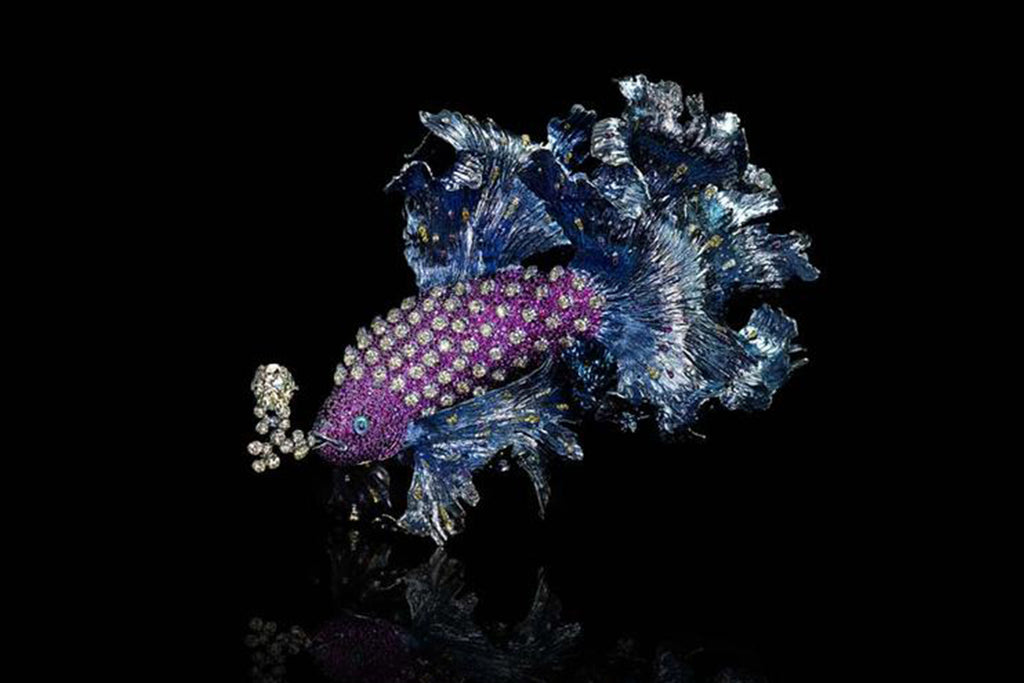 Wallace Chan 'Gleam of Waves' brooch jewellery inspiration gemstone carving
