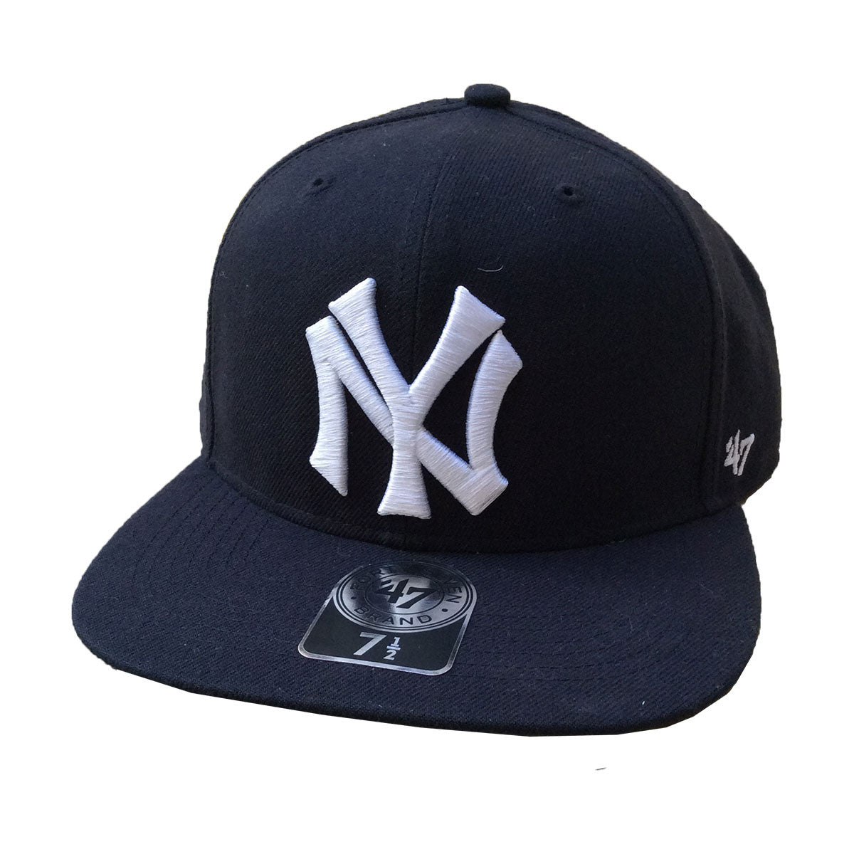 embroidered yankees hat