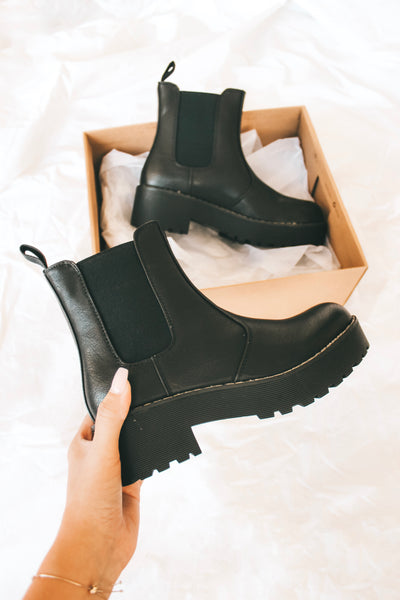 chinese laundry black booties
