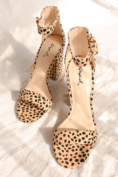 qupid leopard block heels