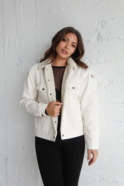 white levi jacket womens