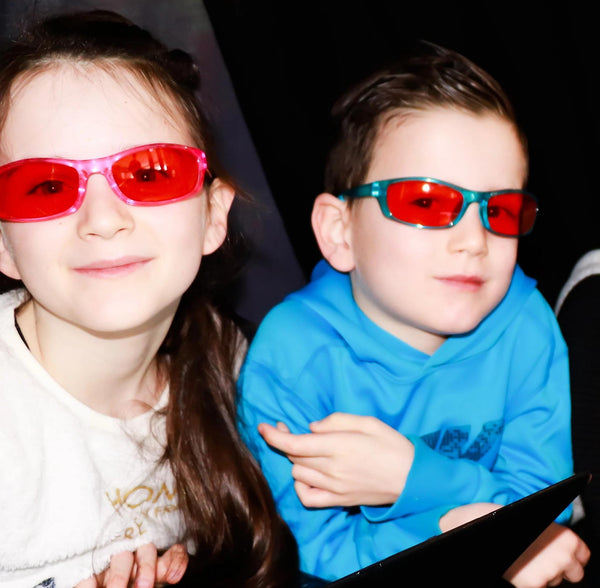 kids blue light blocking glasses