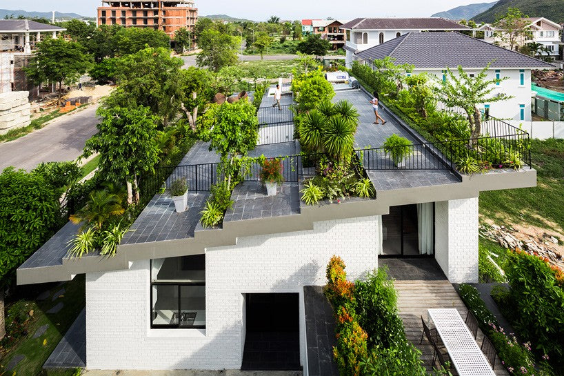 House In Vietnam Has Perfect Rooftop Garden – For Five Coffee Roasters