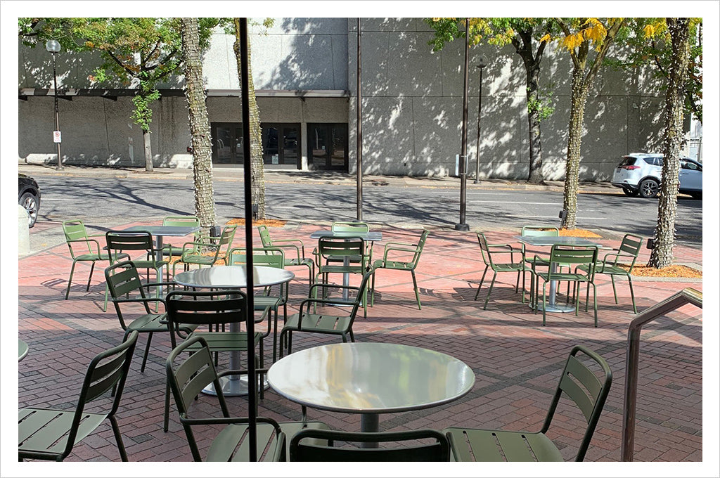 Outside seating area at Umbria Coffee Roasters Market Street cafe