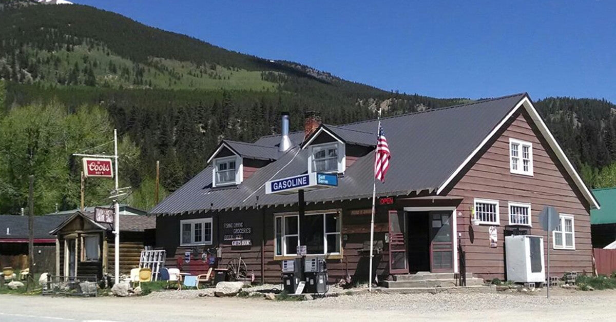 Twin Lakes General Store 