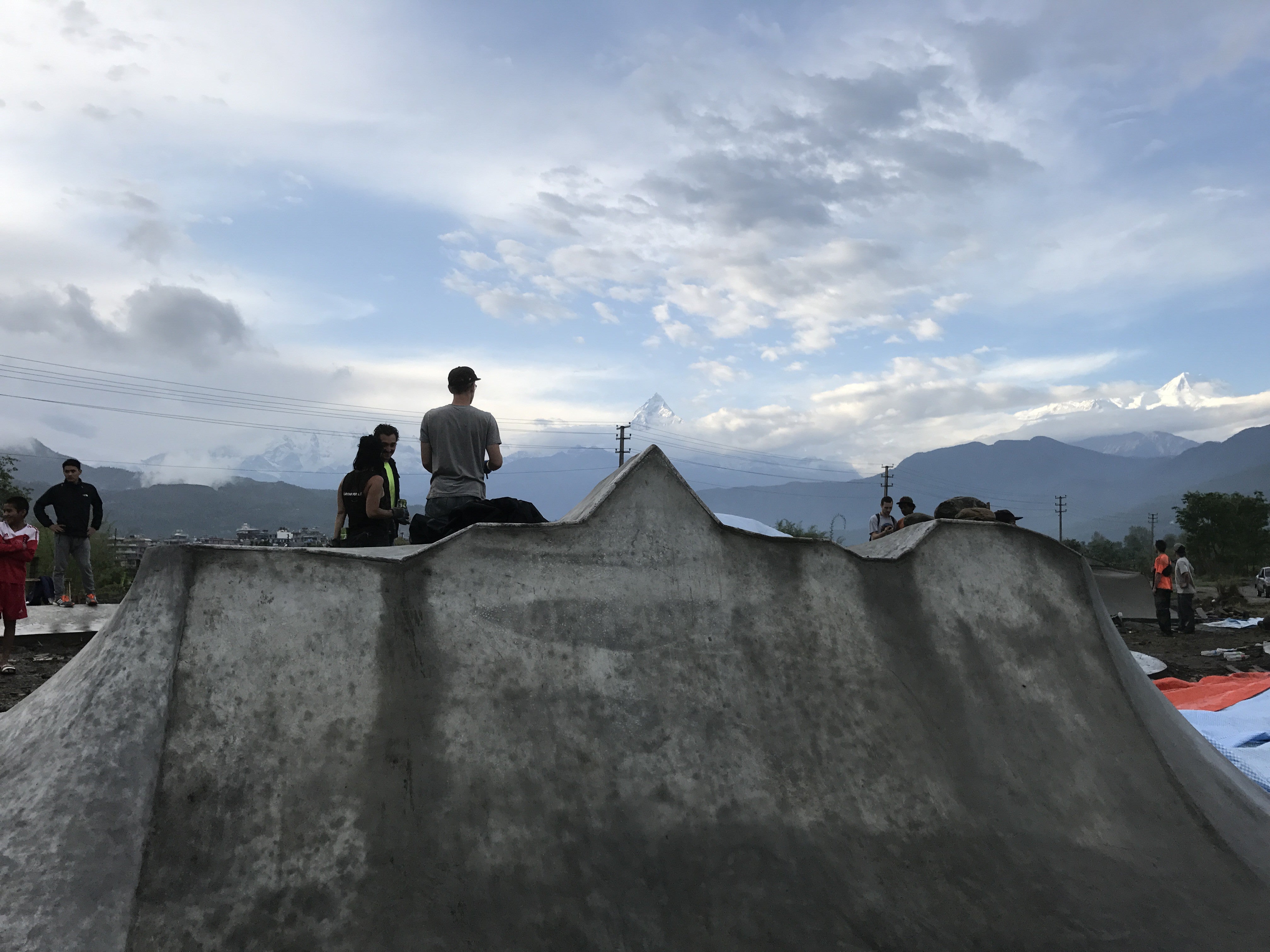 annapurna skatepark with fishtale mountain in the background