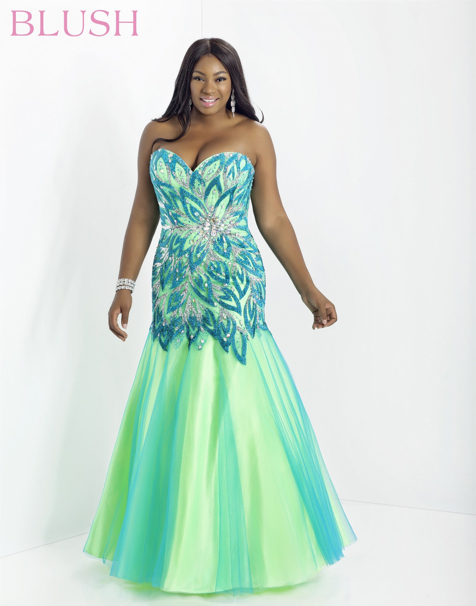 Plus Size Shimmery Leaves Embellished Figure-Flattering Floor-Length Gown With Two-Toned Skirt