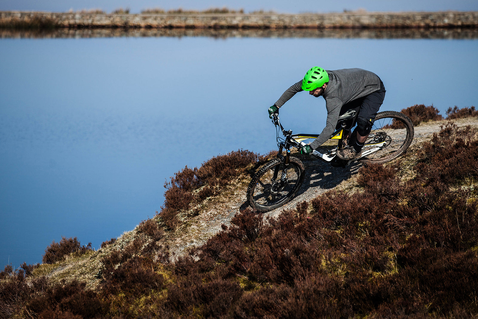 Mission Workshop Field Test : Acre > Wales - Field test with Dirt Magazine - a ride in UK - featuring Dirt Magazine, Santa Cruz Bicycles, SRAM