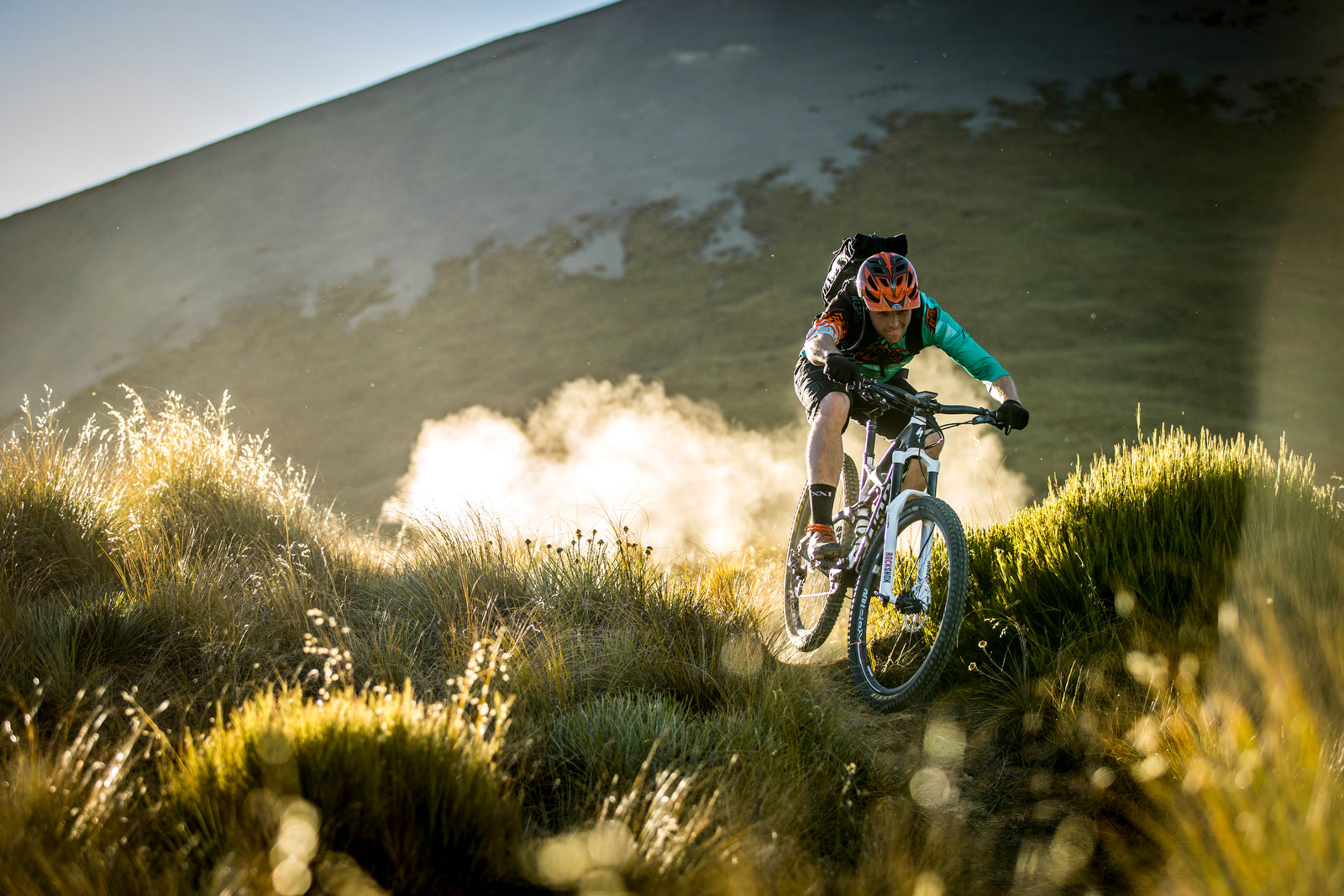 Field Test by Mission Workshop. Country: New Zealand. Featuring : Ride HouseMartin, Sven Martin, Anka Martin, The Radavist, John Watson, Santa Cruz Bicycles, Scott Turner, SRAM, Elayna Caldwell, Tyler Morland, Duncan Riffle, NZ Department of Conservation