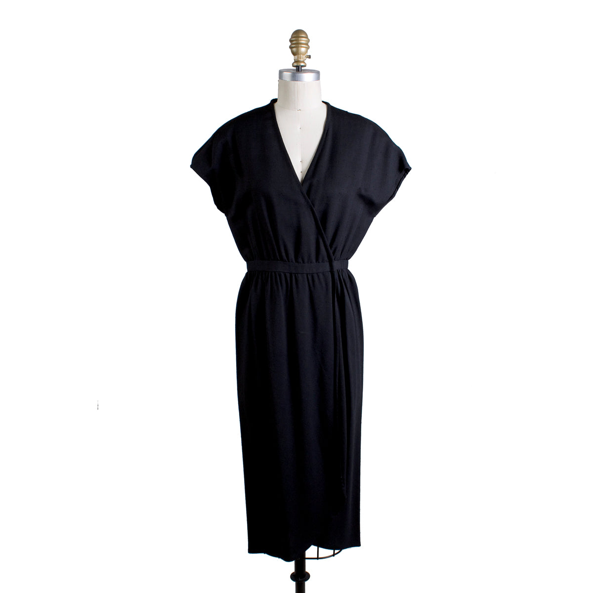 black linen dress with sleeves