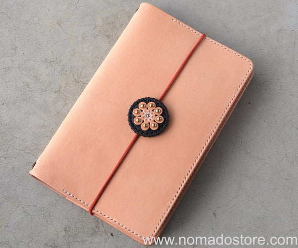 nanala x nomadostore yubokumin notebook cover