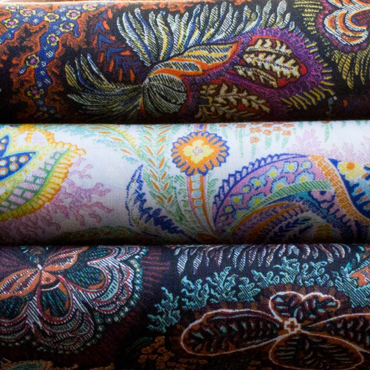 PAISLEY CORALS B - Castaway - Underwater Waltz - Spring/Summer 2017