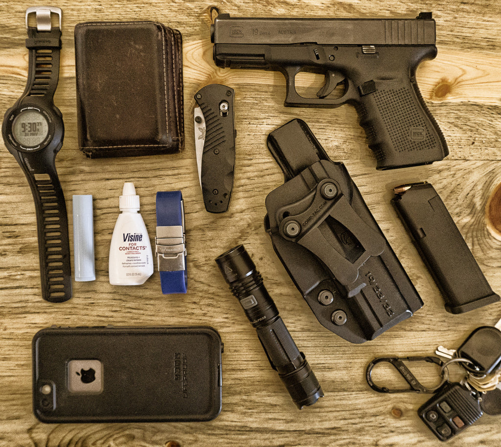 What's In Your EDC Kit? – Survival Hax