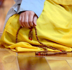 How to Meditate with a Mala - Buddhist Mala Beads
