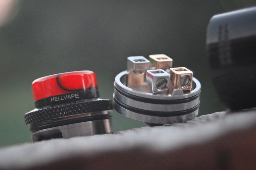 Đánh giá Hellvape Drop Dead RDA_Drop Dead RDA_6