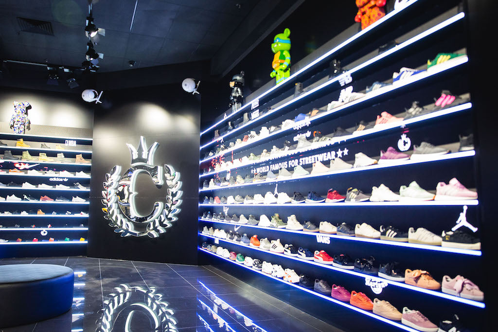 king sneakers store