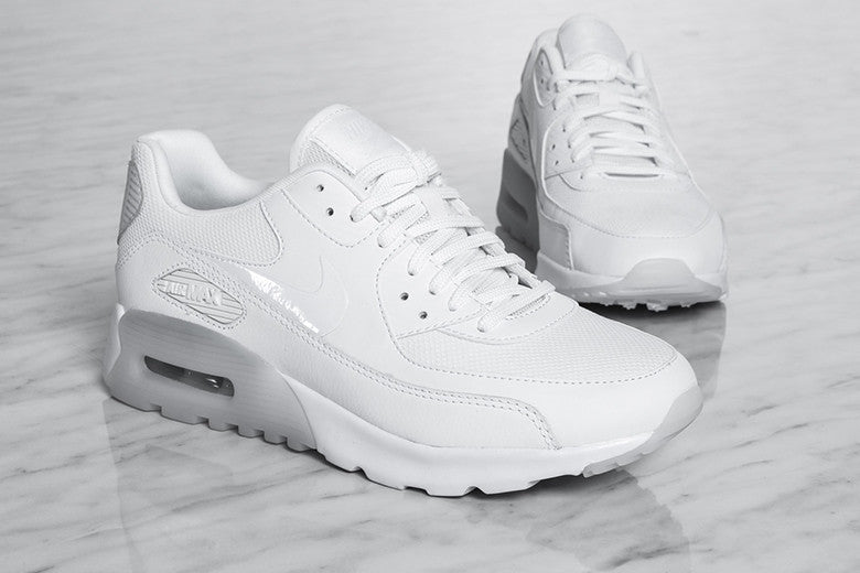 nike air max 90 womens silver