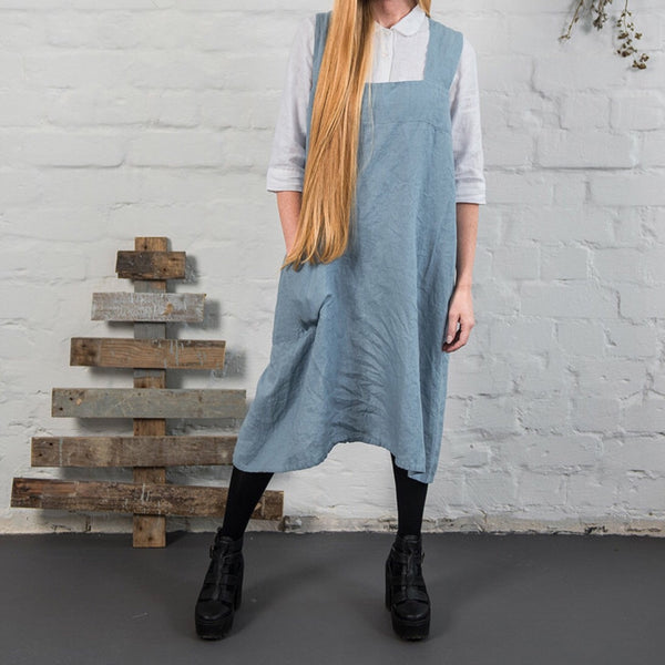 Grembiule in lino "Pinafore" blu svedese