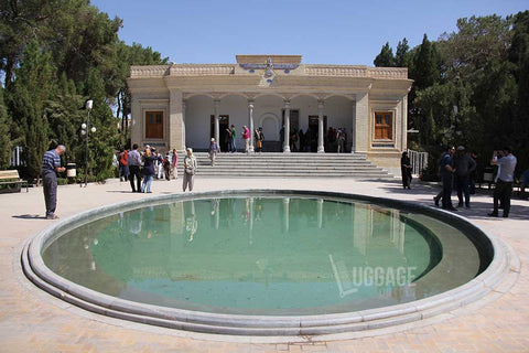 Luggage Outlet Iran Travelogue - Zoroastrian Fire Temple in Yazd