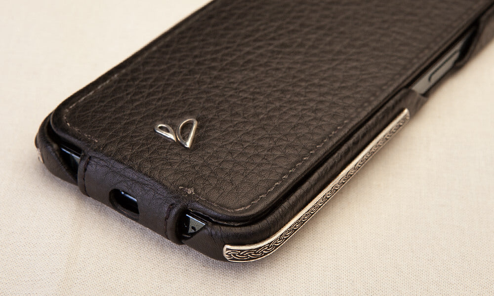 Customizable Silver Top 12 pro leather case
