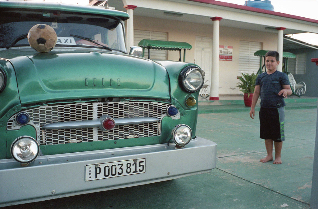 street photographer in cuba