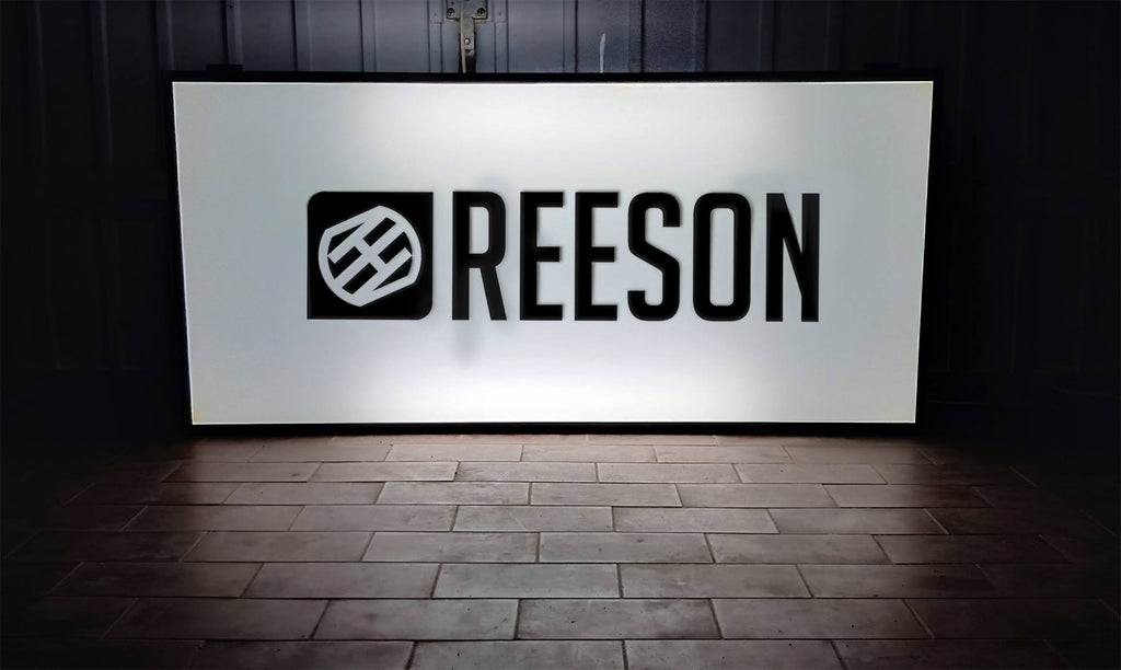 reeson brand lightbox