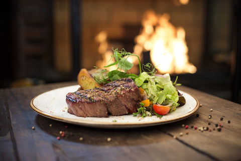 steak dinner with vegetables