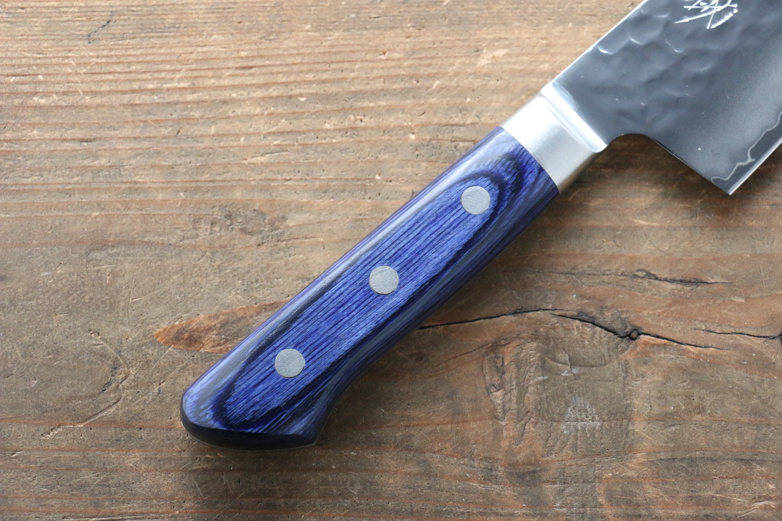 Seisuke AUS10 Hammered Kiritsuke Santoku Japanese Knife 195mm Blue Pakka wood Handle - Japanny - Best Japanese Knife