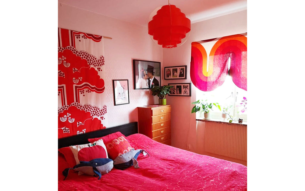 House Tour - Anna-Karin's fabulous 70s bedroom | The Inkabilly Blog