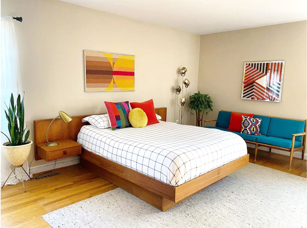 House Tour: Anna’s Colourful Mid Century Modern Pad - bedroom