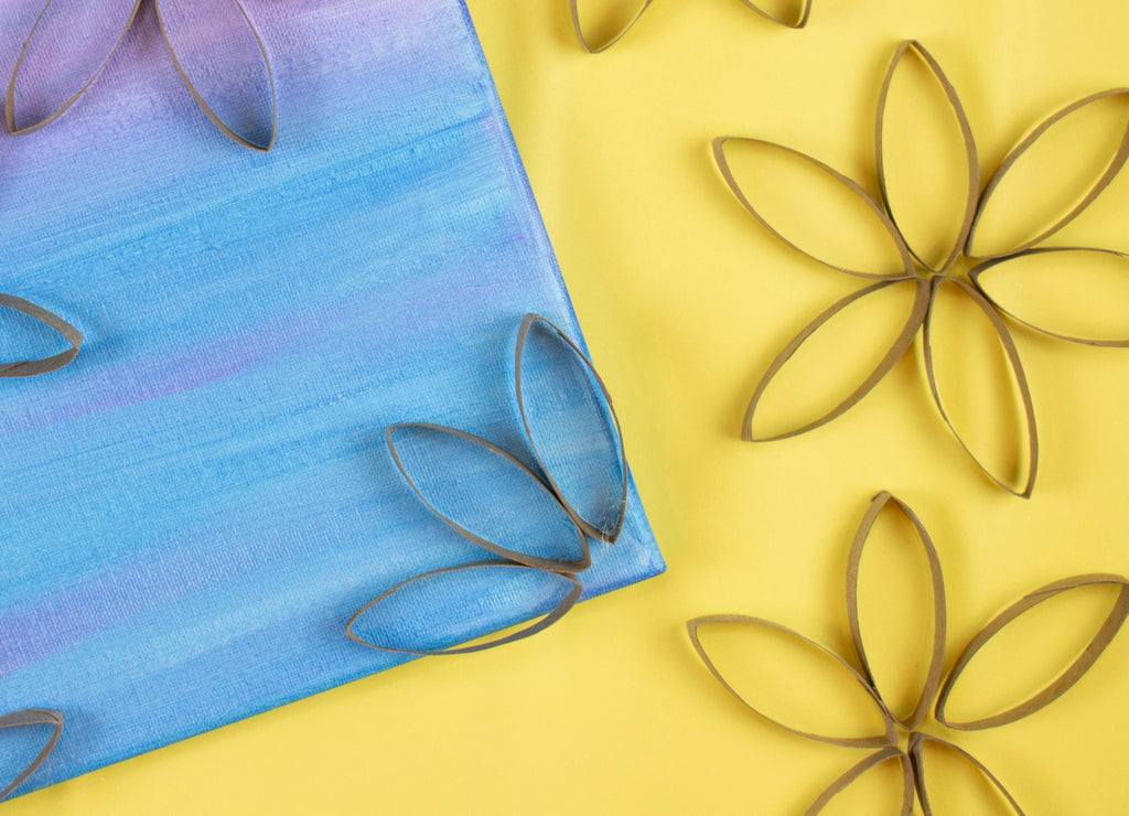 DIY Craft Tube Flower Canvas with Crayola