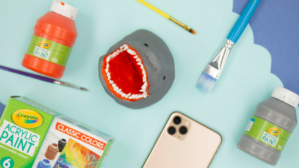 Crayola CIY Shark Cell Phone Holder