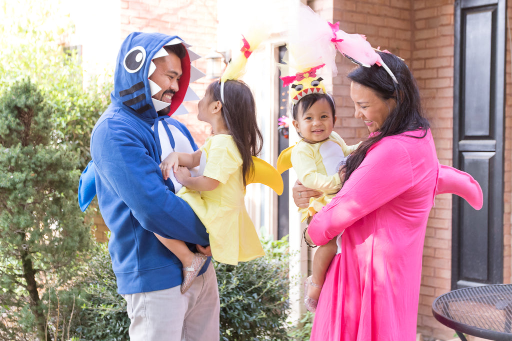 DIY Baby Shark Family Halloween Costume