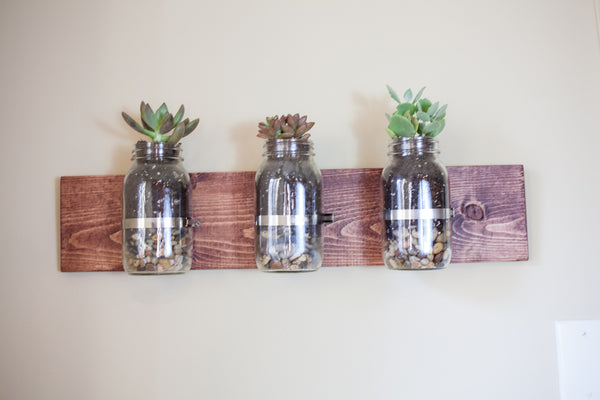 How to Build a Mason Jar Planter