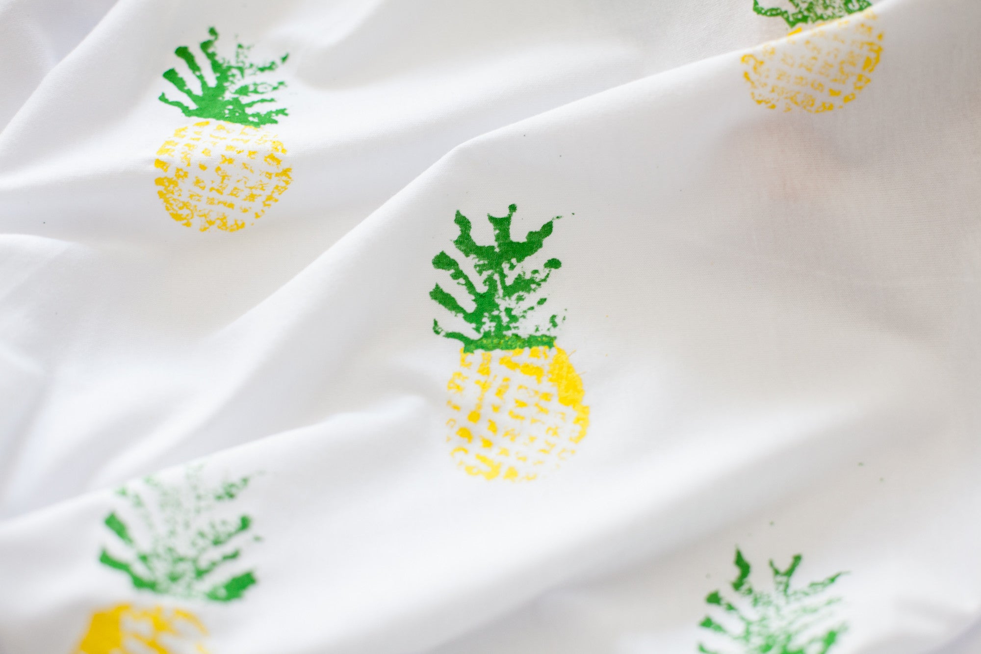 DIY Pineapple Baby Blanket