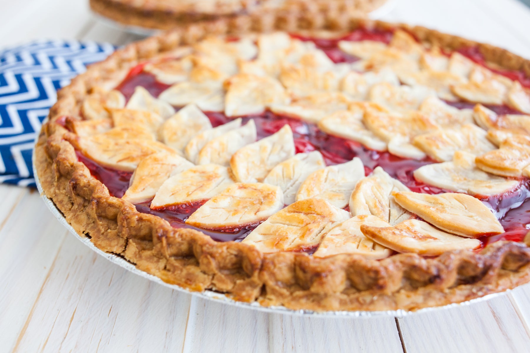 Fall Leafy Cherry Pie