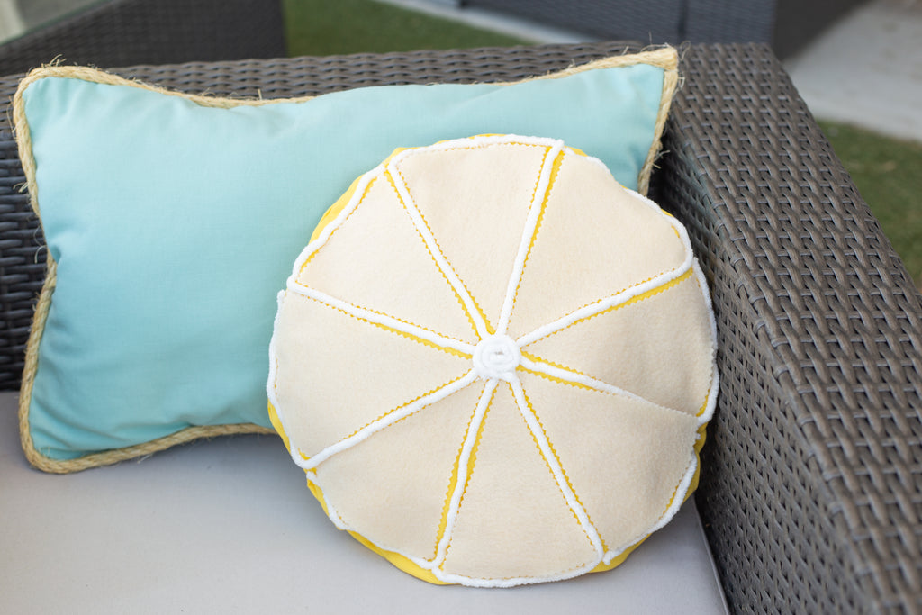 No Sew Lemon Pillow