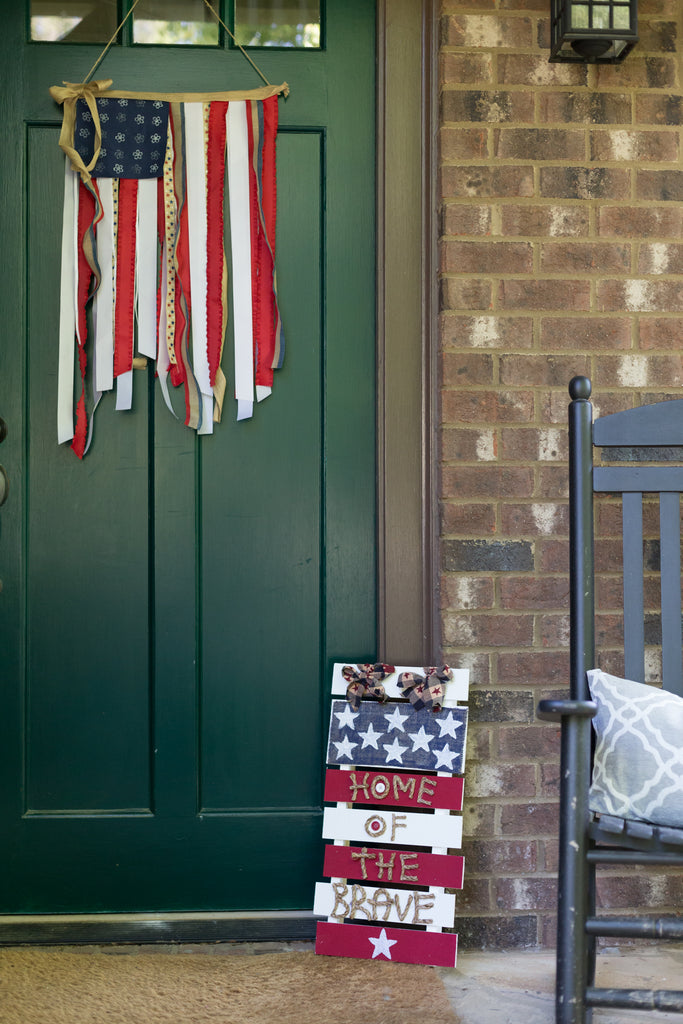 DIY Patriotic Front Porch Decor