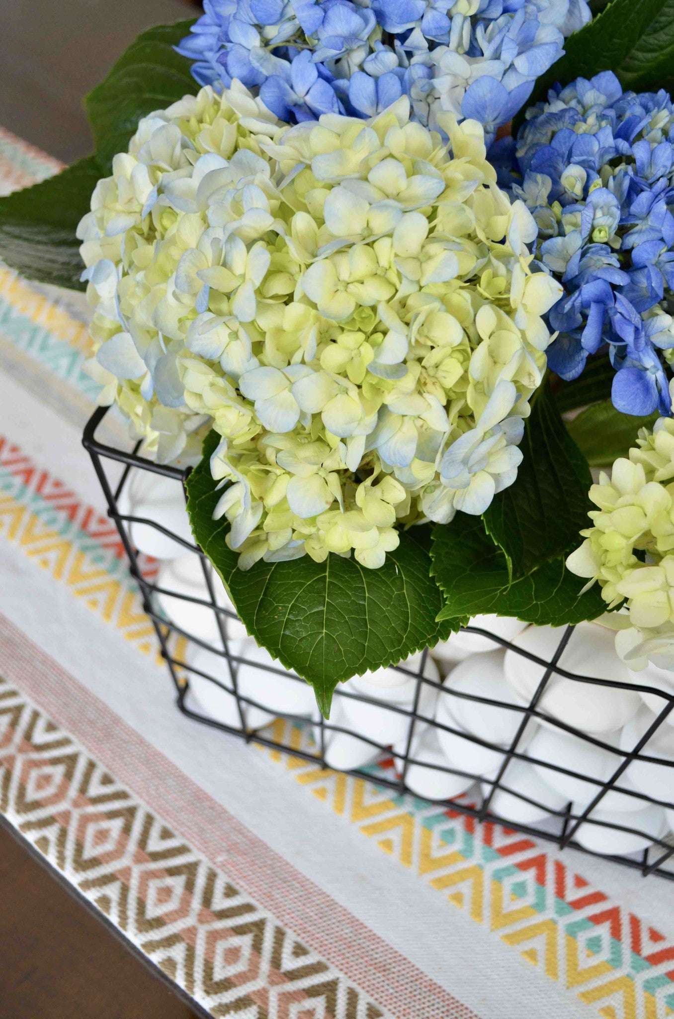 DIY Floral Easter Egg Centerpiece