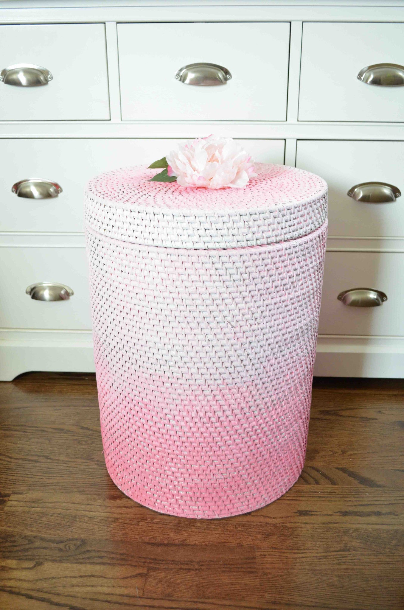 DIY Ombre Hamper 