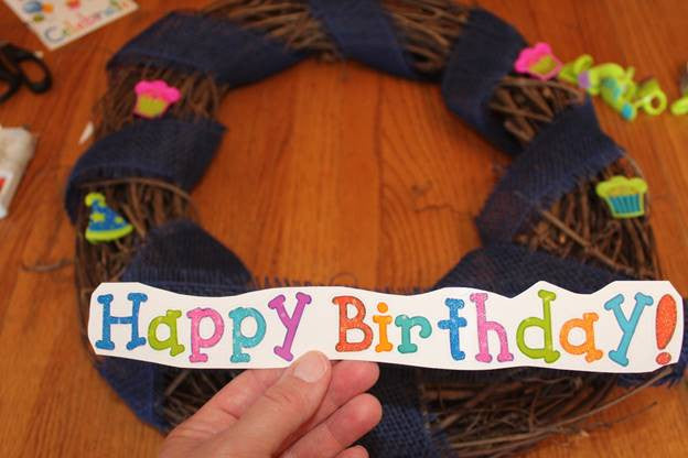 Happy Birthday Wreath