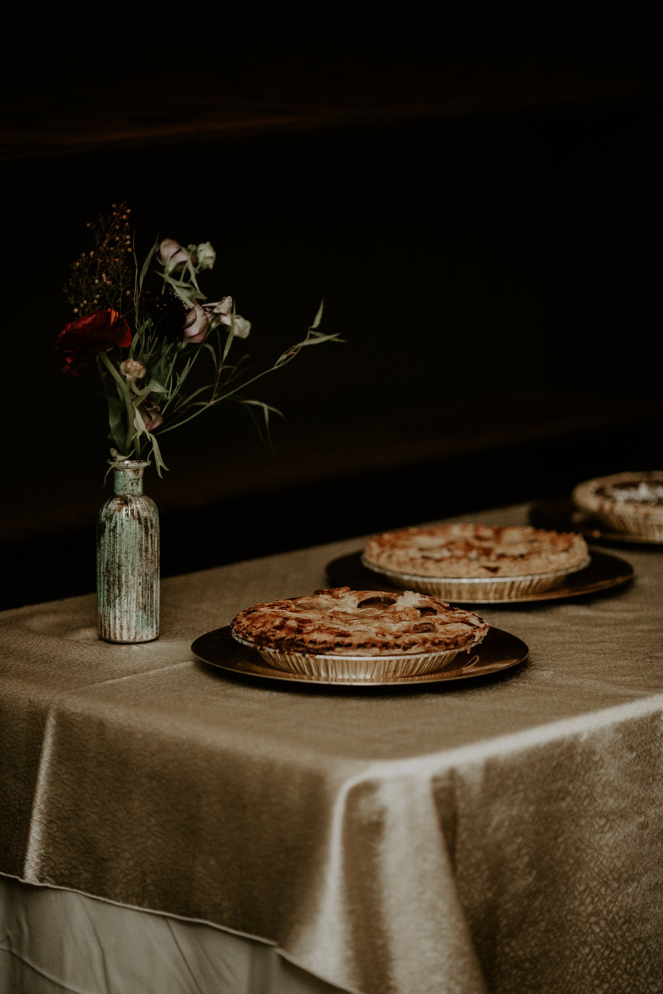 cake table