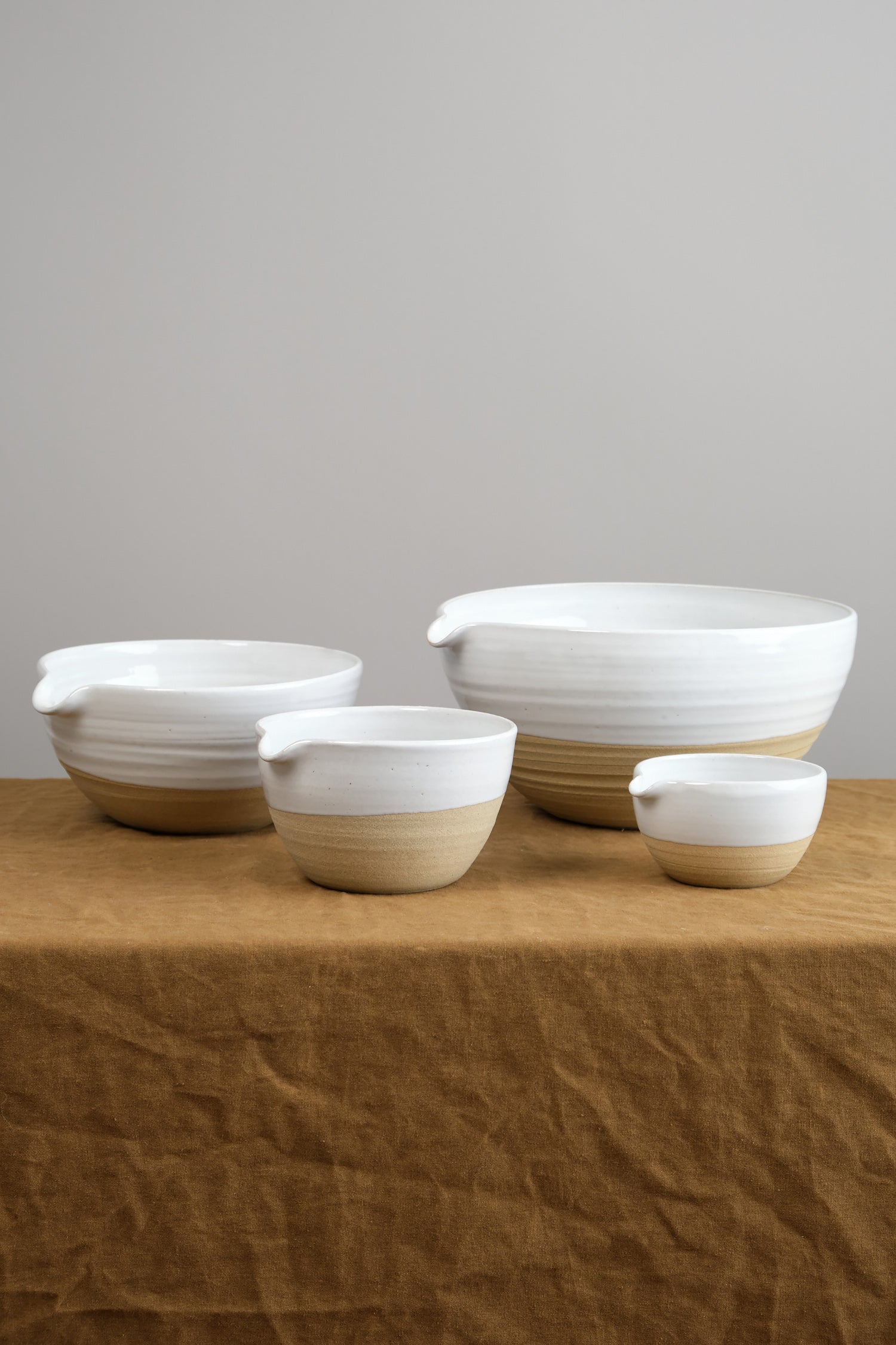 farmhouse pottery mixing bowls