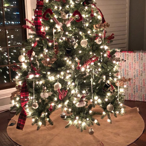 theburlapcottage christmas tree skirt
