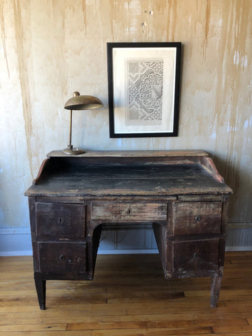 Italian Decor with Tuscan antique desk, vintage lamp and antique artwork